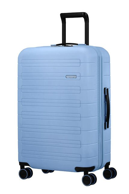 American Tourister Novastream Spinner 67 EXP.